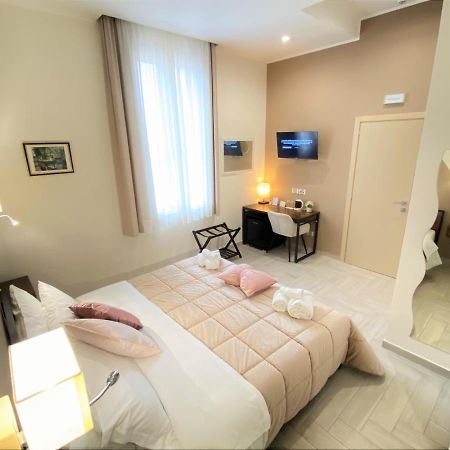 B&B De Nava Suite Реджо-ди-Калабрия Экстерьер фото