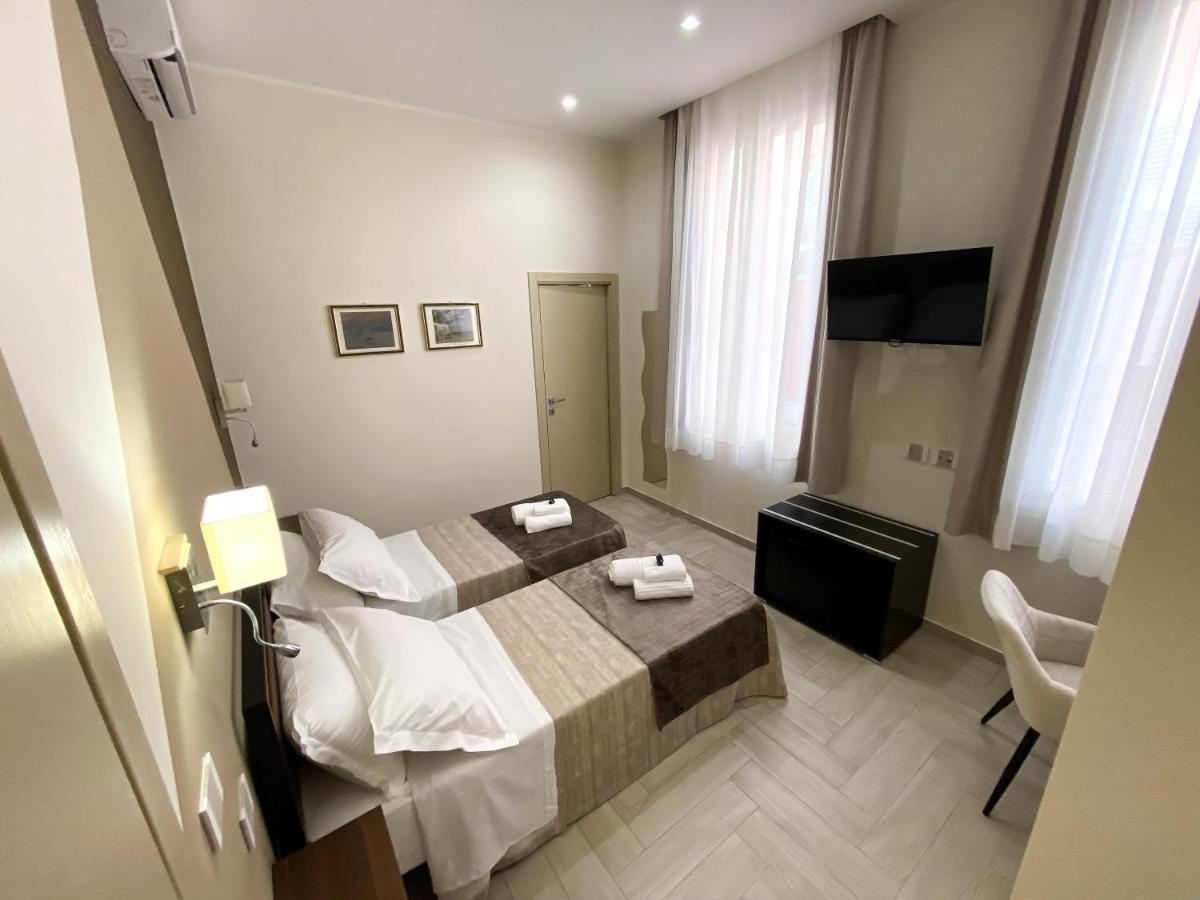 B&B De Nava Suite Реджо-ди-Калабрия Экстерьер фото