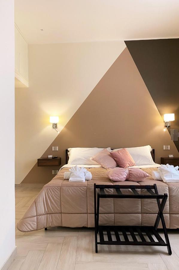 B&B De Nava Suite Реджо-ди-Калабрия Экстерьер фото
