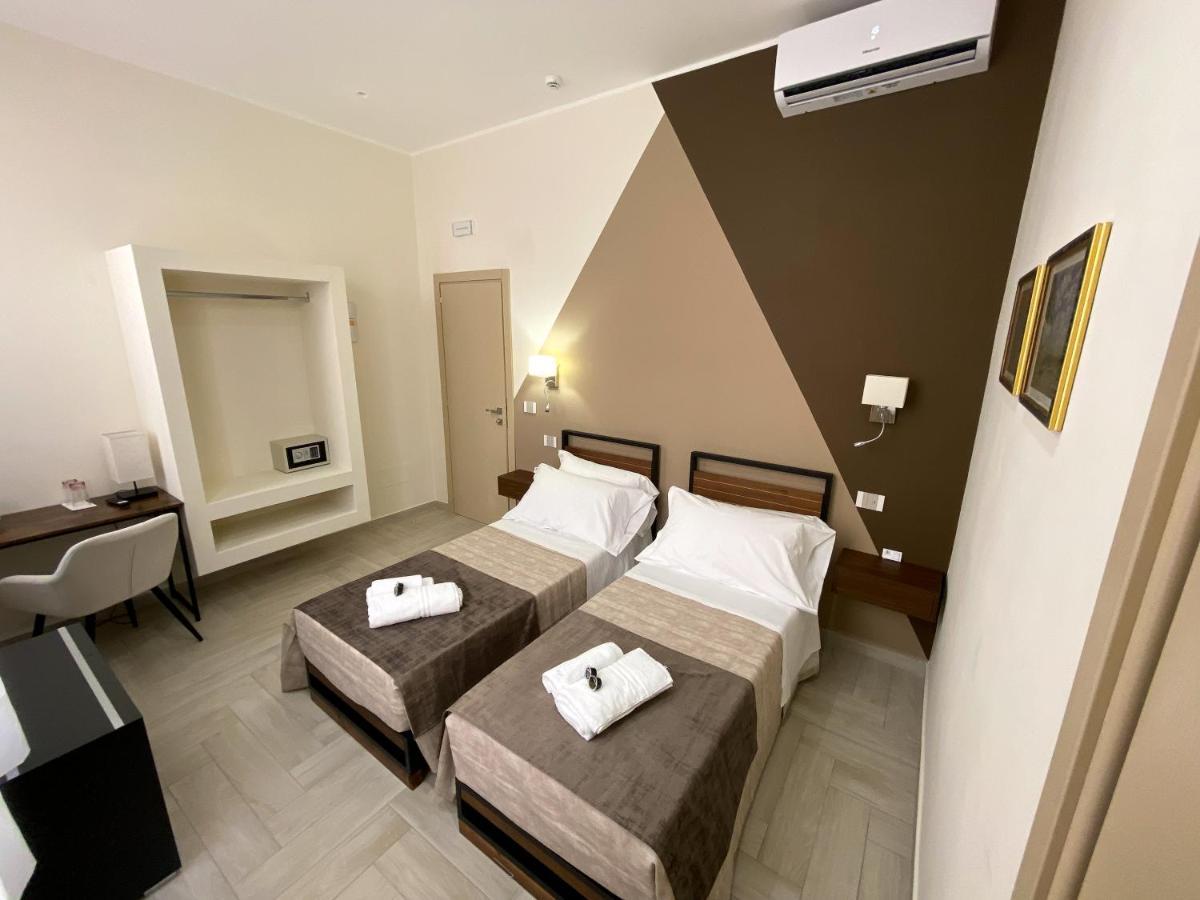 B&B De Nava Suite Реджо-ди-Калабрия Экстерьер фото