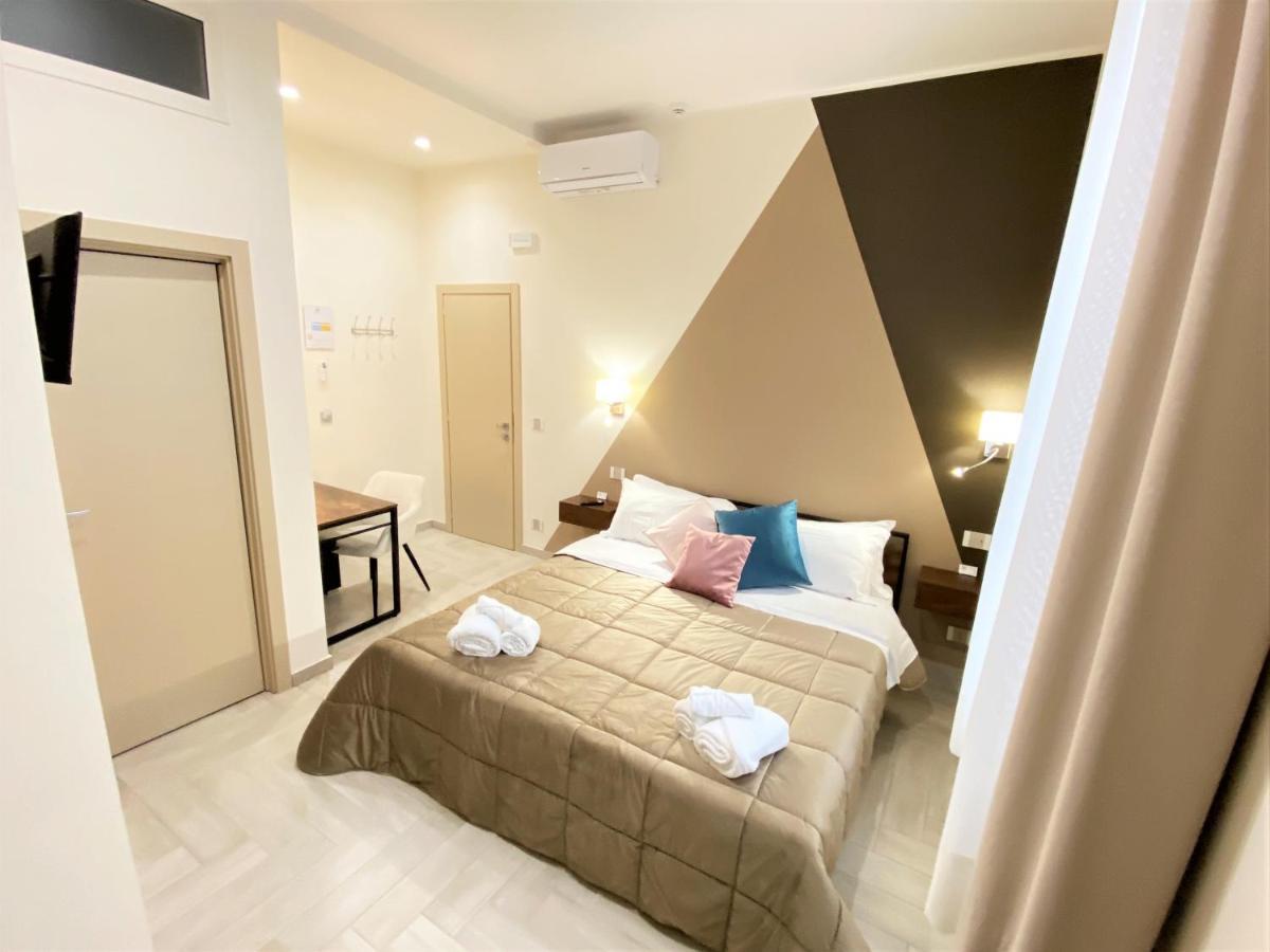 B&B De Nava Suite Реджо-ди-Калабрия Экстерьер фото