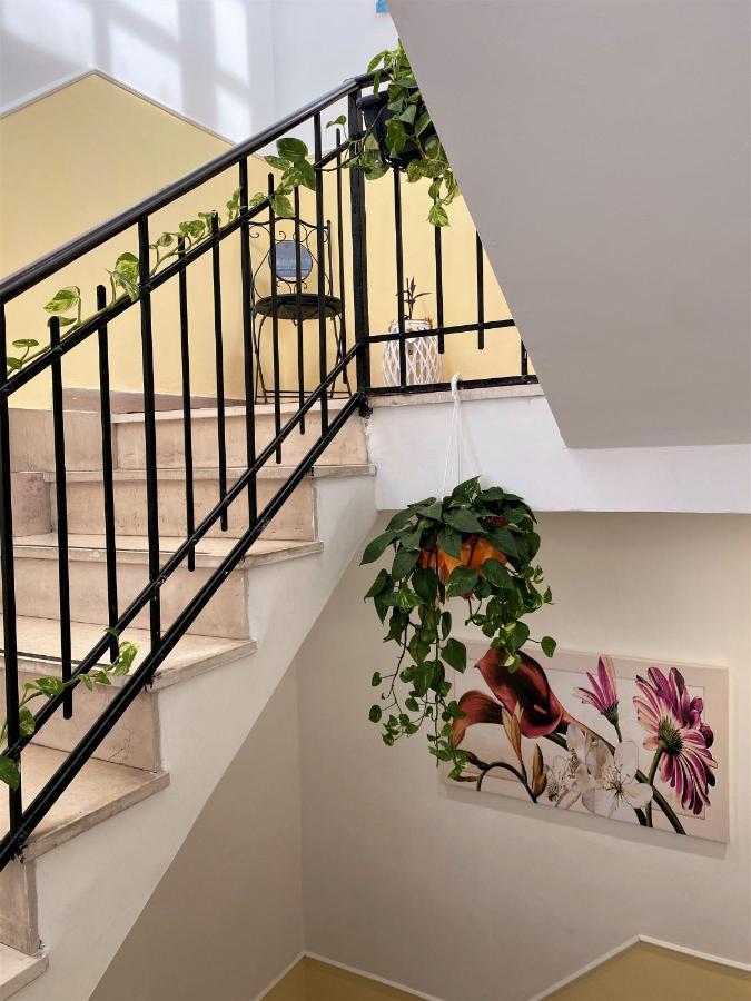 B&B De Nava Suite Реджо-ди-Калабрия Экстерьер фото